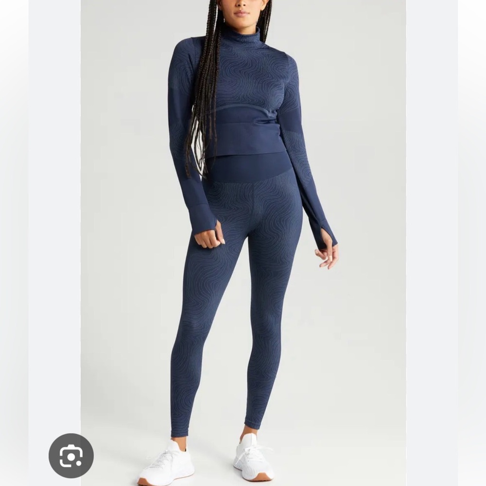 Zella Seamless Jacquard Base Layer Top + Leggings